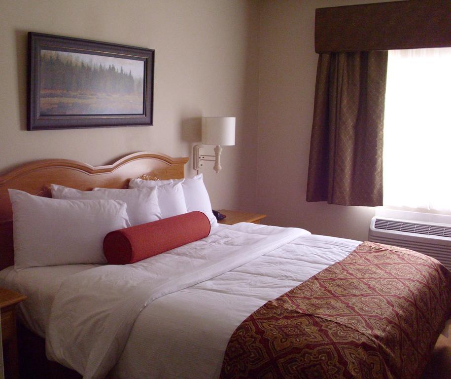 Savanna Inn & Suites Rum bild