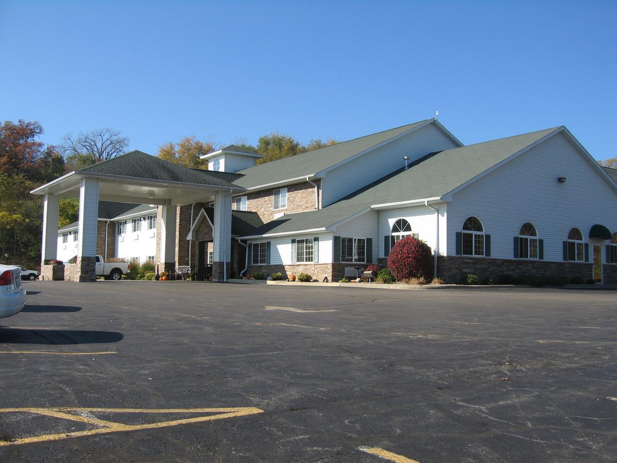 Savanna Inn & Suites Exteriör bild