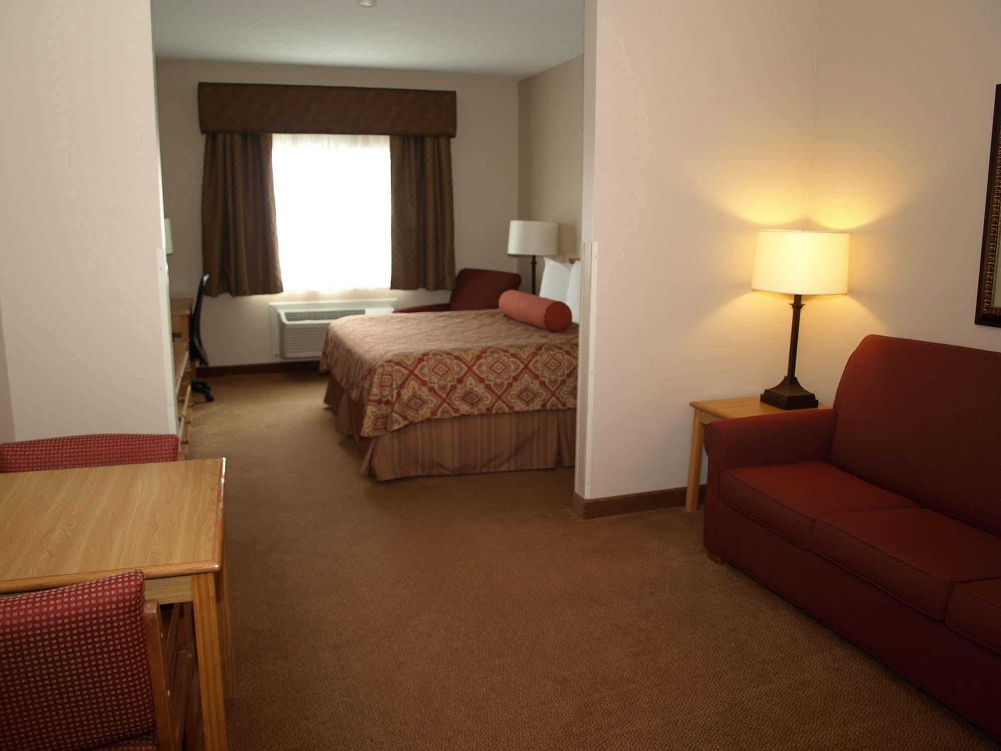 Savanna Inn & Suites Exteriör bild